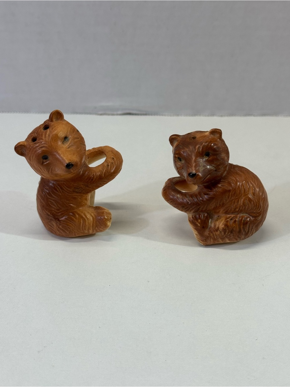 Vintage Ceramic brown Bear Salt and Pepper Shakers *missing 1 plug
